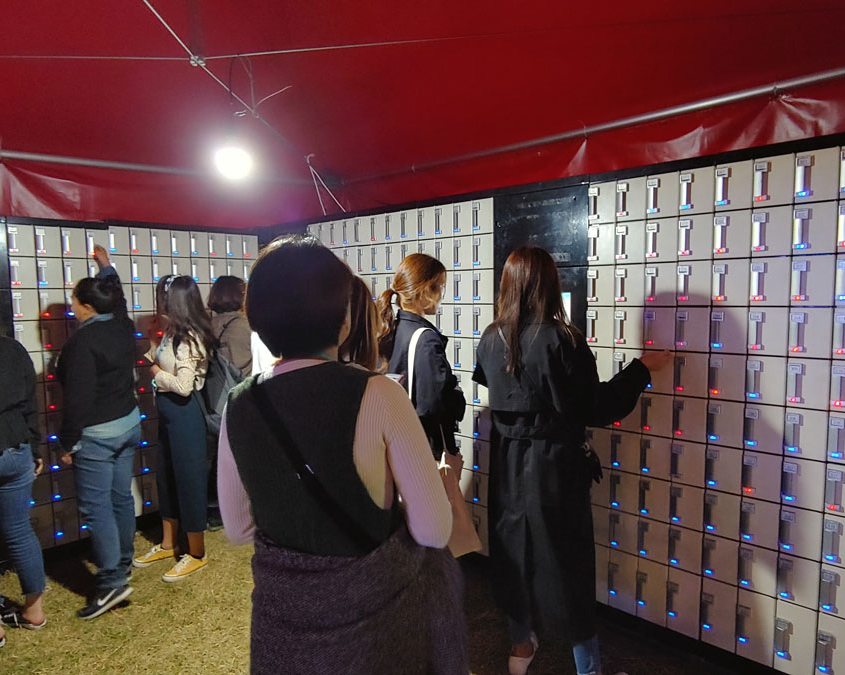 골드스타333 Mobile Restaurant Grand Mint Festival 스마트폰 충전 물품보관